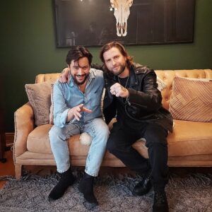 Alvaro Santi Instagram - Con Jean Philippe los invitamos a ver un nuevo capítulo de #wenacompare en su canal de YouTube 

https://youtu.be/iw2iMMLDniY?si=Zl7j1KeXoY89Dno7