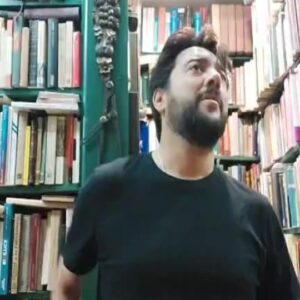 Alvaro Santi Instagram - COMPARTO ESTE TREMENDO DATO DE UNA LIBRERÍA DE SEGUNDA MANO EN SAN DIEGO 119  local 11
Hay muchos títulos esotéricos, teosofia, metafísica, filosofía oculta, psicología, etc