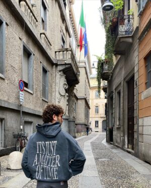 Álvaro de Juana Instagram - Qui non si mangia male.🤌🏻🇮🇹