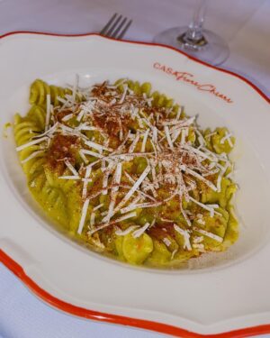 Álvaro de Juana Instagram - Qui non si mangia male.🤌🏻🇮🇹