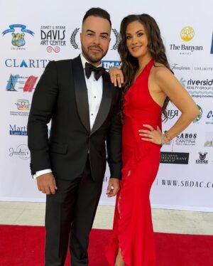 Aly Mang Instagram - 🎞️ An honor & joy to share our film, “The Beginning” @fortmyersfilmfestival ✨ 

Some snaps from the opening night red carpet… 
🚪Meet “Adam & Eve”🍎@thebeginning_shortfilm 🐍

• Thank you💄 @jaz.mua & 💁🏻‍♀️ @angelanicolemua •
