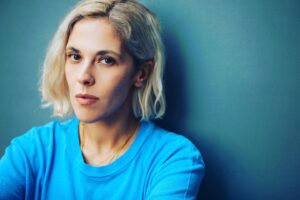 Alysson Paradis Instagram - Tout est bleu