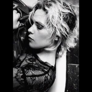 Alysson Paradis Instagram - @lousarda ❤️