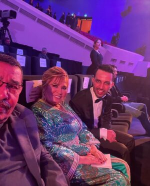 Amale Temmar Instagram - لنكن سفراء السلام في بلادنا و ليكن كل مهرجان عنوانا للحب و السلام و حفظ الله بلادنا و لتكن ارض الله تنعم بالأمان ومن مراكش نبعث لكم احلى سلام @art_de_la_mariee  @etablissement_diana_marrakech