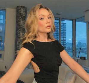 Amalia Williamson Instagram - Broom is a higher paid actor than me