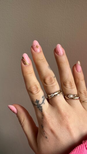 Amalia Williamson Instagram - Best manicure ever. Nails done by Katya ☀️ 🌙 💖