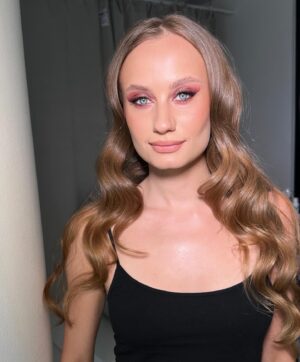 Amanda Hermiine Künnapas Instagram - Käisin remondis💋