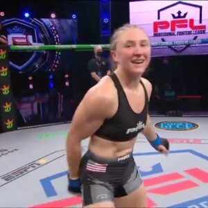 Amanda Leve Instagram - 👊😁

#verified  #MMA #GiantSlayer #amandaleve #ProfessionalFighter #ProFighter #fight #fighter #mmafighter #wmma #grappler #jiujitsu #grappling #bjj #bjjgirls #submission #tapout #winner #winning #prodebut #professional #victory #badass #👊 #PFL #PFLfighter #cagefighting #BlueCheck