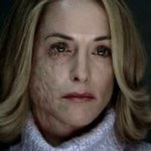 Amanda Wyss Instagram - Challenge accepted:
To all professionals in the television/film world, join the challenge to post a photo of you in your job. Just a picture, no description.
The goal is to flood social media with our profession.
(Copy the text and post a pic).