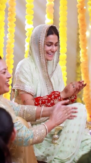 Amandeep Sidhu Instagram - Chooda ceremony of Baani.
Are you excited for the wedding?
BAADAL PE PAON HAI
@sonysab 7:30pm.

#amandeepsidhu #badalpepaonhain