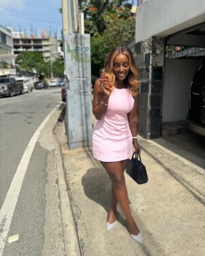 Amara 'La Negra' Instagram - Don’t get it Twisted I’m in My Bag This Season… 
My Dreams, Goals and Ambition will Never Betray me! Watch me Work 🤫