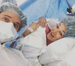 Amaryllis Fox Instagram - Magical hours and days these are.
.
Baby Bobby arrived safe and snug on January 7th at 6:27 pm. She’s named for her father, grandfather and great grandfather, carrying their legacy into a future where women stand shoulder to shoulder with their fathers, brothers, and sons to do the work of love in the world. May she hold in her heart their fathomless commitment to human dignity, peace among nations, and protection of our natural world.
.
During this pregnancy, Bobcat and I traveled many thousands of miles together, visiting distant corners of this beautiful earth, working with some of the world’s most poor and finding, again and again, human spirit so rich.
.
After that long journey, this littlest fur cub was born on the first day of epiphany, the season set aside by ancient christians to mark the realization that love vanquishes all. As I hold her softly breathing in my arms, surrounded by love in our warm den, that couldn’t feel more fitting.
.
Every day, we, each of us, experience the mysteries of life, of love, of family, of grace. May we revel in the vastness of the great beauty we share, strengthened to bridge the small details we do not. May we do right by one another, friends and strangers alike. Look after one another, protect one another, love one another the way we do our littlest ones. Because in the end, each of us is just a baby grown. Each of us, a caretaker in waiting. Destined to save and savor one another. United in a community I can only dream may one day be as filled to overflowing as our little bear pack feels tonight. 🐾❤️