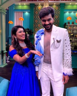 Ambati Arjun Instagram - Candids with the Tarzan ❤️ @ambati_arjun ❤️

Outfit : @pari.designers_ 👗

#biggboss7 #biggboss7buzz #biggboss7buzzz #telugubiggboss #biggbosstelugu #biggbosstelugu7 #biggboss7telugu #geeturoyal #exitinterview #biggbosstelugubuzz
