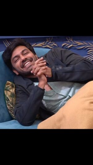 Ambati Arjun Instagram - Bigg Boss fun with Arjun is an absolute delight! Join the laughter and excitement with Arjun’s infectious energy😄 #BB7Fun

Cast your vote for ArjunAmbati now !

How to vote ?

1) Install Disney Hotstar app
2) Login with your number 
3) Search BiggBossTelugu7 
4) Tap on Vote Icon 
5) Vote for #ArjunAmbati 

Give a Missed Call to 8886676915 (No Charges applied)

#VoteforArjunAmbati #AmbatiArjun #Vote #Love #BiggBossTelugu7 #BiggBoss #BiggBossTelugu