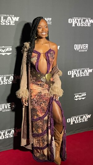 Amber Reign Smith Instagram - Last night was nothing short of amazing! We premiered #OutlawPosse at the Pan African Film Festival @paffnow and there was so much love in the atmosphere. Thank you @mariovanpeebles for seeing Queenie in me, and for creating such a dope ass film with so many intrinsic elements. So blessed to be along for the ride 🐎