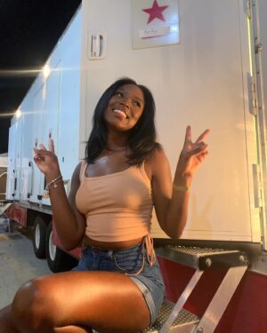 Amber Reign Smith Instagram - Grace and peace family! Tonight is the premiere of @rapshitonmax 🤩 I will be in episodes 1, 2 & 6! The #BadBitchRenaissance starts at 9, can’t wait for y’all to meet BEBE 😜

Don’t worry, there will be an encore for episode 3 of @thetoughloveseries on @mycleotv at 10:30!!! Thank you all in advance for the love and support 💗