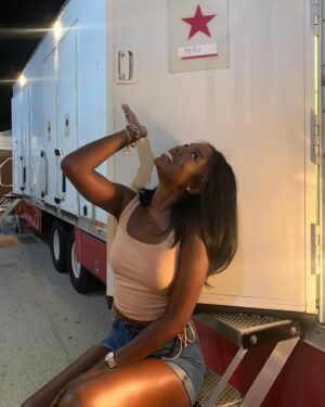 Amber Reign Smith Instagram - Grace and peace family! Tonight is the premiere of @rapshitonmax 🤩 I will be in episodes 1, 2 & 6! The #BadBitchRenaissance starts at 9, can’t wait for y’all to meet BEBE 😜

Don’t worry, there will be an encore for episode 3 of @thetoughloveseries on @mycleotv at 10:30!!! Thank you all in advance for the love and support 💗