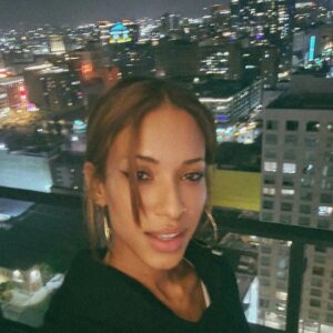 Amelia Hammer Harris Instagram - You thought I was feelin you?