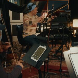 Amelia Meath Instagram - 📯It is my great joy this morning to share @sylvanesso ‘s brand new live @electricladystudios ep.

This was a very very special day- we recorded new versions of some songs from No Rules Sandy, a record I am just so dang proud of, as well as a cover of @lowtheband ‘s exquisite song Will The Night with arrangements by @gabrielkahane - performed by @attaccaquartet 

The band is 
@flockofdimes 
💕#tjmaiani 💕
@joewesterlund 
And @masonstoops 
And @madeofoak of course. 

Please go stream it into the ground on @spotify