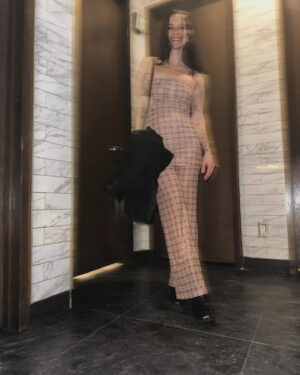 Amélie B. Simard Instagram - 💁🏻‍♀️💁🏼‍♀️💁🏻‍♀️
📸 @cindysimard