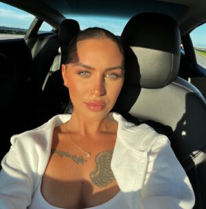 Amélie Chamberland Instagram - 