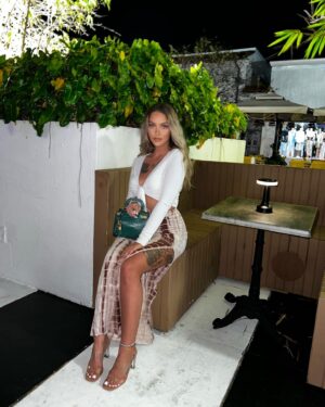 Amélie Chamberland Instagram - 