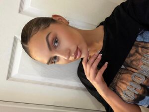 Amélie Chamberland Instagram - 