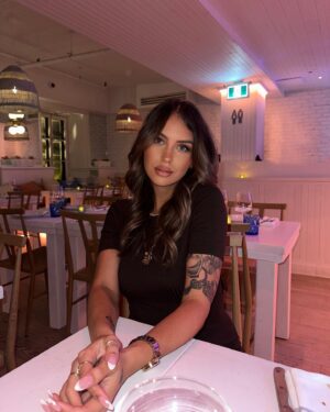 Amélie Chamberland Instagram - 