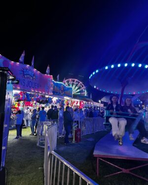 Amélie Chamberland Instagram - 🎡🎠🍿🍭