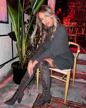 Amélie Chamberland Instagram - 
