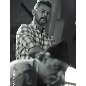 Amine Ennaji Instagram - بيا ولا بيك، طيلة شهر رمضان مع التمنية ديال الليل على قناتكم الأولى. 
كونو فالموعد.