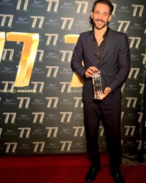 Amir Arison Instagram - What a night. Thank you @theatreworldawards for an unforgettable evening. 
One year since Rehearsal began, not a day goes by I don't miss our show.  Love to @arianmoayed @lillianlasallemgr and the entire @kiterunnerbway family @vlproducer @mattspangler @giles.crofty @munchkindamo @traceymcf @rbogner @daryl_roth @humairaghilzai @khosseini @jameslnyc @salar_system @esirakian @faran.tahir @zesevan @azitagram @deakjulien @danishfarooqui @beejanland @christine.mirz @gojoejoseph @demochrysan @barzinakhavan @amazinghp @mazinakar @houshangtouzie @dariushkashani @agp3733 #AmirMalaklou #BroadwayDebut