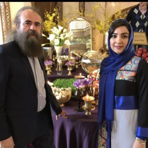 Amir Hossein Sharifi Instagram - **دنیا را برایتان شاد شاد وشادی را برایتان دنیا دنیا آرزومندم 🌷🌷
امیدوارم سالی پراز خیروبرکت وسلامتی درکنار خانواده محترم داشته باشید..همه عزيزان وهمراهان وملت عزيز ايران زمين🌷🌷🌷🌷
ارادتمند شما: امير حسين شريفي  سارا صوفياني