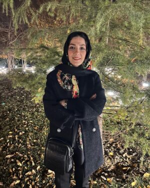 Amir Hossein Sharifi Instagram - سارای زیبای من روزت مبارک عزیزم
 لحظات با تو بودن از عمر من حساب نمیشود بدان  زندگی در کنار تو برای من معنا پیدا کرد
خداوند تو و ساحلم را همیشه سالم و سلامت برای من نگهدارد❤️❤️❤️❤️❤️❤️❤️❤️❤️❤️❤️❤️❤️❤️❤️❤️❤️❤️❤️❤️❤️
ولادت حضرت فاطمه زهرا(س) ،و روز زن را به تمام زنان سرزمینم تبریک و تهنیت عرض میکنم🌹🌹🌹🌹🌹🌹🌹🌹🌹🌹🌹
لطفا ورق بزنید🥀