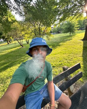 Amir Mitchell-Townes Instagram - It’s #smmr thyme ☀️🌾

Go Outside.