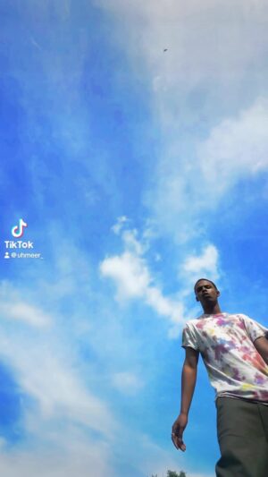 Amir Mitchell-Townes Instagram - A lil tale about the land of PG County 🦀

New song “THE LAND” ft @realjaybino prod by @pure__._ 
OUT NOW‼️ 

#linkinbio 

#fypシ #explore #foryou #viral #trending #dmv #pgc #rap #uhmeer #music #outside #nature #summer #smmr #maryland #dc #virginia #bmore #princegeorgescounty #hiphop #bluecrabs #outdoors
