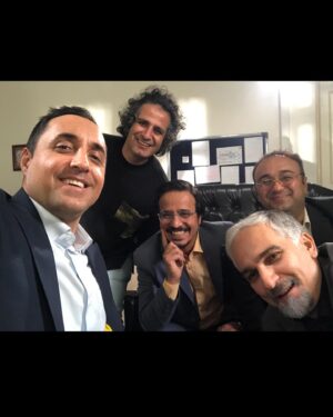 Amirhossein Rostami Instagram - در این که عادل بدجور عاشق سینماست شکی نیست.ولی از زمانی که تصمیم به کارگردانی کار بلندش  گرفت در اولین سینماییش و اولین سریالش کلی با هم عشق کردیم و خاطره ساختیم.و دیگه کاملا واضح ،عشقش‌به سینما قابل لمس بود.😁گیجگاه هنوز اکران نشده و سریال جناب عالی هم ظاهرا قراره از ۲۹ اسفند هر شب از نسیم پخش بشه🤔گیجگاه هم ظاهرا در نوبته اکرانه.اگر اگر اگر اگر هر انچه که عادل نوشت و ما بازی کردیم پخش بشه،شک ندارم کلی لذت میبرید و همین برای من و عادل کافیه.