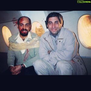 Amirkave Ahaninjan Instagram - .
. ... پشت صحنه ی فیلم " ارتفاع پست" به همراه ابراهیم حاتمی کیا ۱۳۸۰
دکور هواپیما/ روز آخر/ سکانس پایانی
...