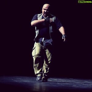 Amirkave Ahaninjan Instagram - . خدانگه دار " ترانه های محلی" خدانگه دار "جلال شاریو" و خدا نگه دار مرداد و شهریور هزارو سیصد و نود وسه
 سپاس بیکران از تمام عزیزانی که تمام این شبها و روزها همدل و همقدمون بودند و به امید اینکه به زودی باز هم با اجرایی دیگر خاطره ساز شبهاتون باشیم