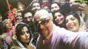 Amirkave Ahaninjan Instagram - .
.
" تولد ۴۳ سالگی من در آکادمی سولو "
در واقع جمله صحیح اینه 😆
از همسر عشق ❤ و همه برو بچه های سولو ممنونم که برنامه ی سورپرایز امروز رو تدارک دیده بودند.
برای همه تون از ته قلب آرزوی سلامت و درخشش دارم.
.
.
.
#امیرکاوه_آهنین_جان#آکادمی_هنرهای_نمایشی_سولو#سولو#تولد