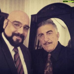 Amirkave Ahaninjan Instagram - .
.
" و قلبی به وسعت واقعی یک مرد "
.
.
.
#امیرکاوه_آهنین_جان#رضا_کیانیان#مرد#بازیگر#مرد#سوپراستار#سینما#نمایش#تئاتر#استاد_حمید_سمندریان