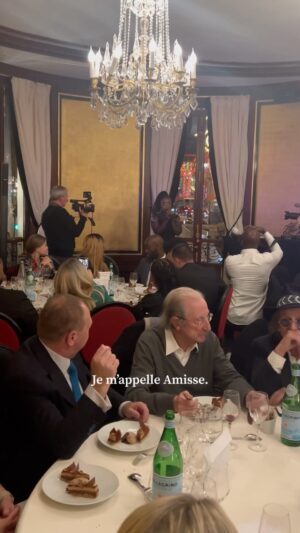 Amisse Abdallah Instagram - L’ELITE 😭❤️ Hier, j’ai pu chanter lors d’un dîner au @fouquets. C’était juste trop bon, trop beau, trop incrrr. 
.
.
J’ai pu croisé Alexandre @kirchhofficiel @samsuchiwa 🔥 @harryroselmack, @valou_goldma , ma sista @jade__chantelle__ …
. 
.
Je vous partage très bientôt l’élaboration du look de cette soirée par Malou @kgrave @aniahouicherparis et @shaleva ✨ 
.
.
Merci Melyssa @keylissa._ et @c.a.j_coifafro pour la sublimation 💄 
.
.
Merci pour l’invitation @ov.agency ✨

#DinerDesArtsEtDeLaCulture 
.
.
Prenez soin de vous 🙏❤️