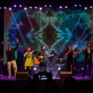Amit Mishra Instagram - It was completely an honour to Perform for the one and only and the Living Legend Mr.Pritam Chakraborty da along with super brilliant Singers @antaramitraofficial @nakash_aziz @sreeramachandra5 @shalmiaow @mohammedirfanali for prestigious project KalaSagar held in Aurangabad(Maharashtra)
I would like to thank Pritam Da for this wonderful opportunity,
I would like to congratulate Team Pritam on super successful Concert…
Special thanks to KalaSagar Ultimate Entertainment team members.
And super special thanks to the lovely Audience of Aurangabad ..
Gratitude 🙂❤️🙏🏻
#aurangabad #Playbacksinger #amitmishra #bollywood #music #TeamPritam #Pritamda #concert #love 
#teamworkmakesthedreamwork #collectiveartistsnetwork #amitmishrasinger