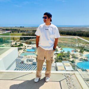 Amit Mishra Instagram - Noon time chills and panoramic views from the rooftop at COD hotel Larnaca

#CODHotelsLarnaca #ParadiseFound #Cyprus #AmitMishra #SingerAmitMishra
