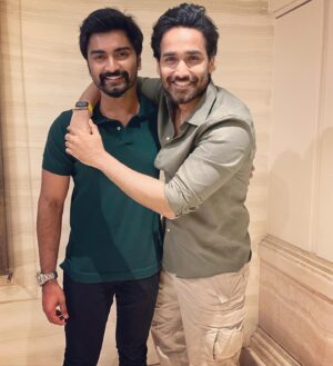 Amitash Pradhan Instagram - Good man - @atharvaamurali :) 
Missed you, @anupamaparameswaran96 

#thallipogathey from October 14th :)