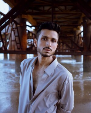 Amol Parashar Instagram - Overcast. Swipe to zoom out <<

@knotmeera 
@aayushi_khatri_ 
@kalikote_diwas