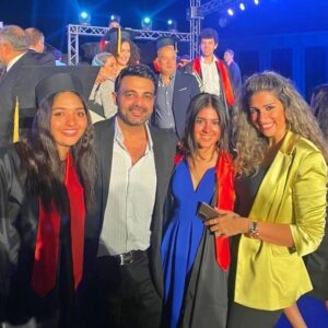 Amr Mahmoud Yassin Instagram - ملك وفرح طارق فكري  بناتي الحلوات  الف مبروك
 graduation 👏🏼💖
 وعقبال الجامعة
  love you awii❤❤❤❤
