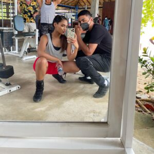 Amrita Acharia Instagram - Curtains down on @thegoodkarmahospital season iv 😍 Thanks for tuning in 💋💋 A few moments from wonderful #srilanka