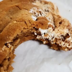 Amy Bouzaglo Instagram - FlufferNutter #peanutbutter
#Cookies