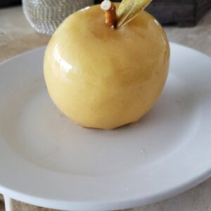 Amy Bouzaglo Instagram - White Chocolate Apple Entrement #dessert